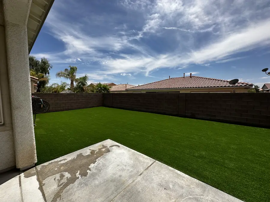 Finished artificial turf backyard in Las Vegas